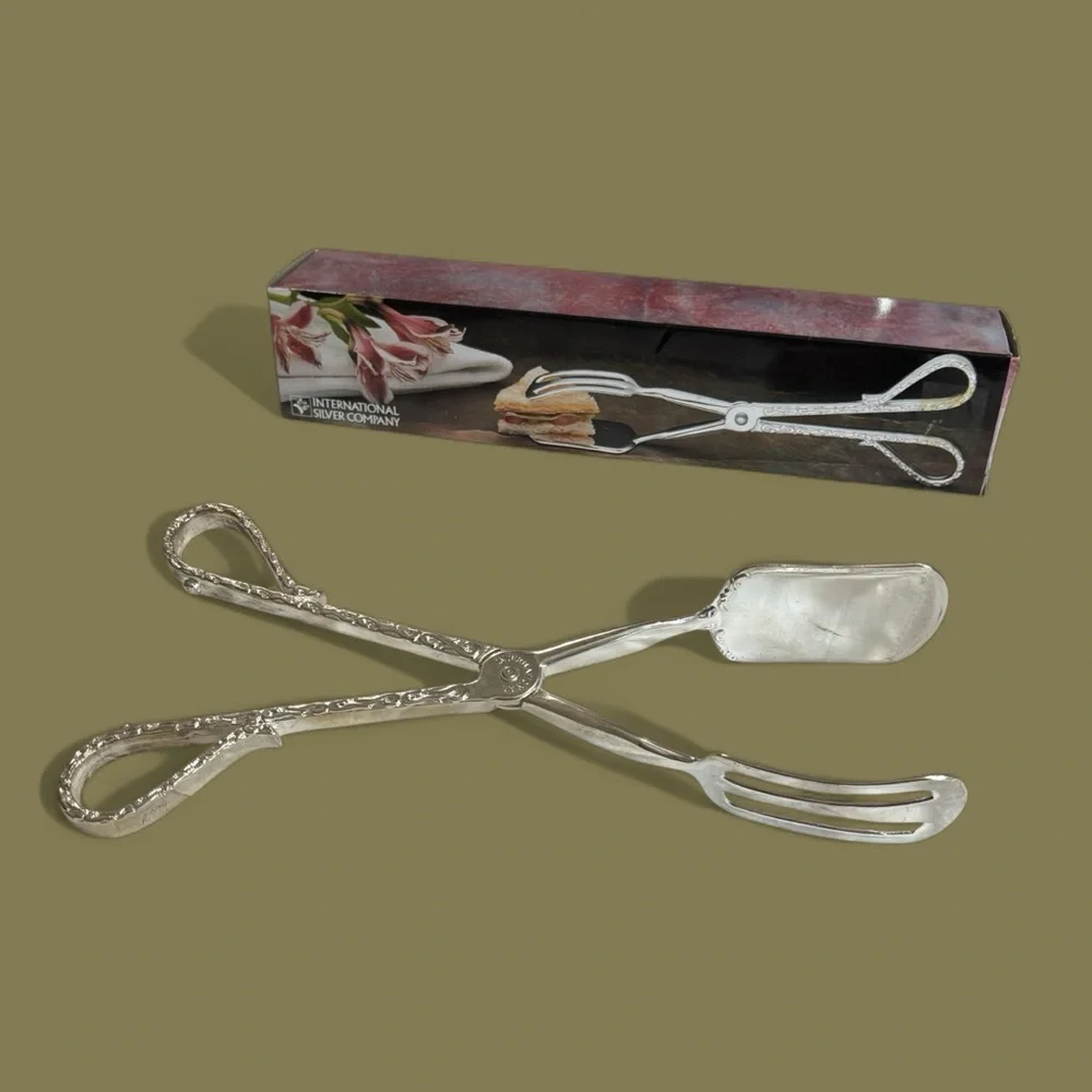 Vintage International Silver Company Silverplated Serving Tongs NIB